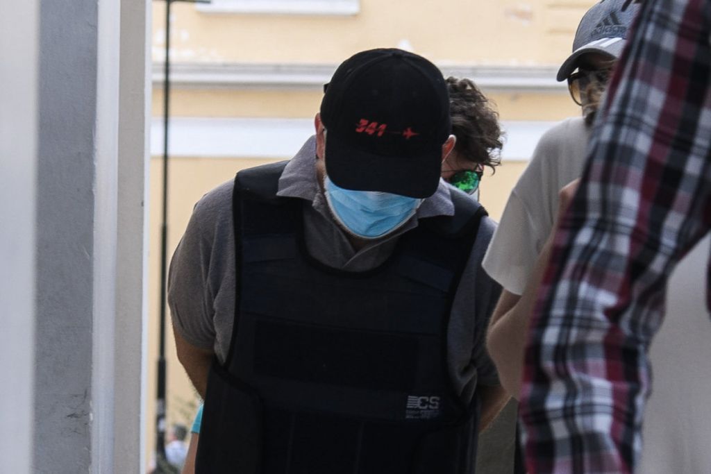 Ψευτογιατρός: Μυστηριώδης διάρρηξη στη βίλα του στο μικροσκόπιο της ΕΛ.ΑΣ