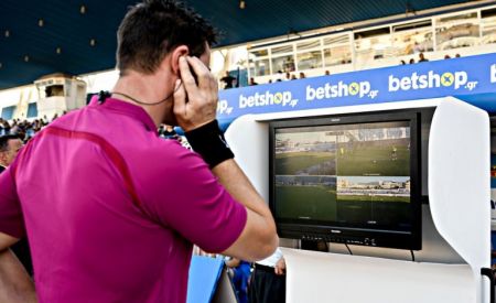 Super League: Μπαίνει η γραμμή του οφσάιντ σε όλους τους αγώνες