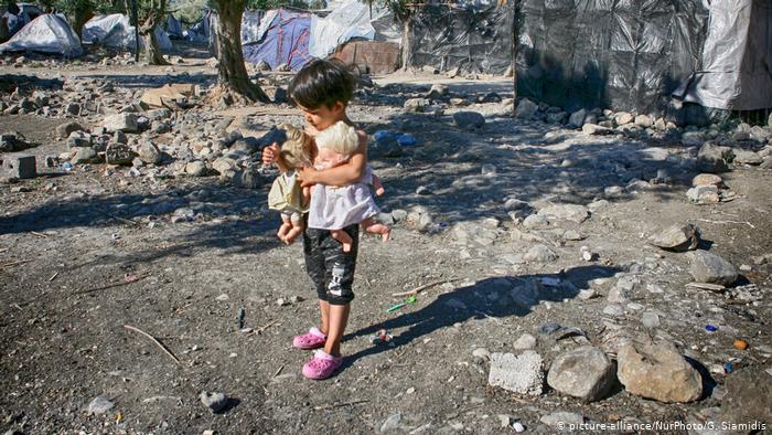 Κορωνοϊός: Πρώτο κρούσμα στη Μόρια – Στη δομή κλιμάκιο του ΕΟΔΥ