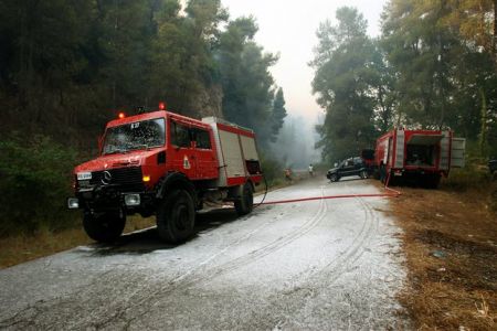 Σε «πορτοκαλί» συναγερμό 6 περιφέρειες – Πολύ υψηλός κίνδυνος πυρκαγιάς την Παρασκευή