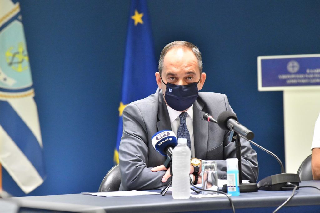 Σε καραντίνα και ο Πλακιωτάκης μετά τους Γεωργιάδη, Παπαθανάση