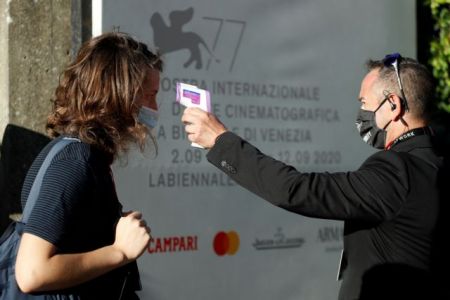 Ιταλία: Νέα αύξηση των κρουσμάτων με 1.733 το τελευταίο 24ωρο