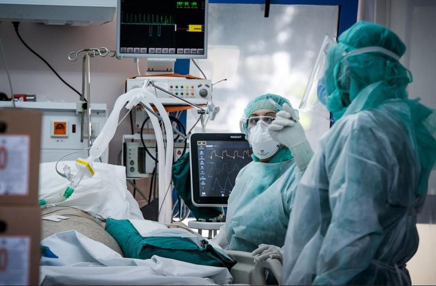 Κορωνοϊός : Ένας νεκρός και 202 νέα κρούσματα, τα 9 στις πύλες εισόδου