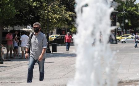 Κορωνοϊός: Κρίσιμο το διάστημα που διανύουμε – Στο κόκκινο η Αττική – Νέα μέτρα για γηροκομεία