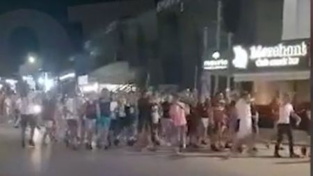 Λαγανάς: Συνωστισμός και ολονύχτια υπαίθρια πάρτι χωρίς μέτρα προστασίας