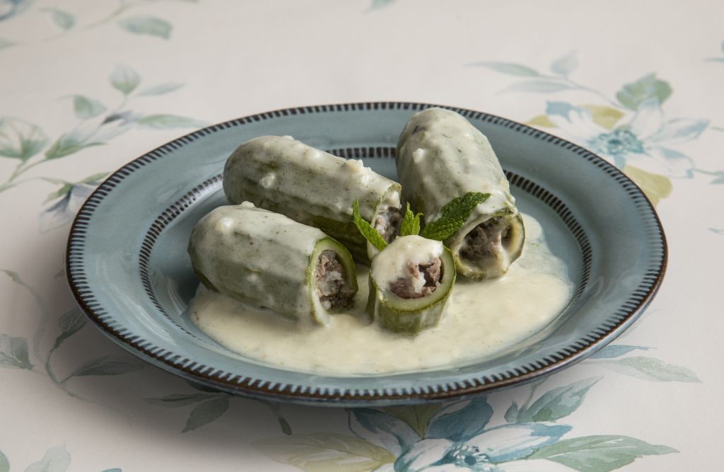 Γεμιστά κολοκυθάκια κατσαρόλας με αβγολέμονο