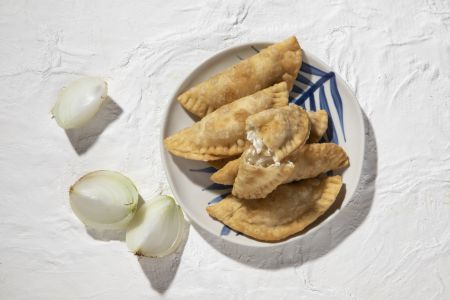 Καλιτσούνια με κρεμμύδι