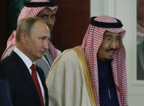 Κορωνοϊός: Πούτιν – Σαλμάν συζήτησαν για κοινή παραγωγή του ρωσικού εμβολίου