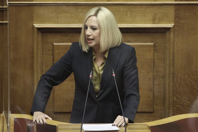 Γεννηματά : Αμεσα καμπάνια ενημέρωσης υπέρ εμβολίου και μάσκας