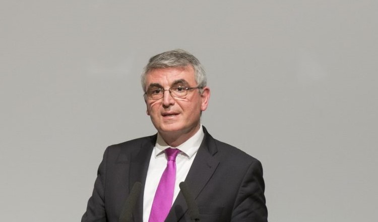 Τσακλόγλου : Ιερά τα δικαιώματα των συνταξιούχων αλλά και των νέων εργαζομένων | tovima.gr