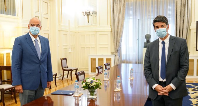 Οι τουρκικές προκλήσεις στη συνάντηση Δένδια – Γάλλου πρέσβη