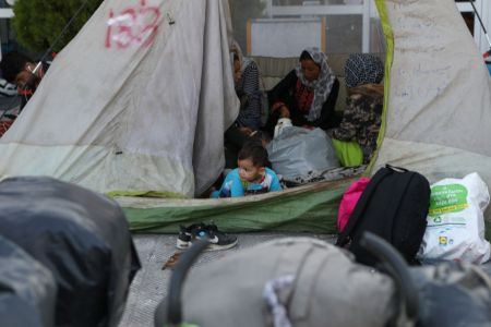 Μόρια: Tο δράμα των προσφύγων και η λύση για στέγαση 3.000 ατόμων
