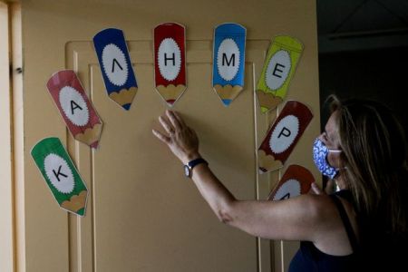 Σύψας στο MEGA: Η μάσκα θα φορεθεί στα σχολεία για όλο το φετινό σχολικό έτος