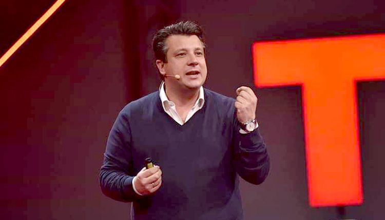 Δερμιτζάκης: Να σταματήσει η Θεία Κοινωνία – Τι απαντά ο Μητροπολίτης Δημητριάδος