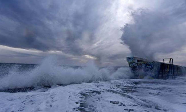 «Ιανός» : Συναγερμός για την επέλαση του κυκλώνα σε δυτική Ελλάδα και Πελοπόννησο