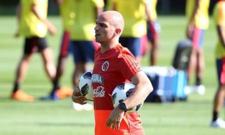 Άρης : Οι τρεις Έλληνες και η πρόταση να αναλάβει ο Καμπιάσο