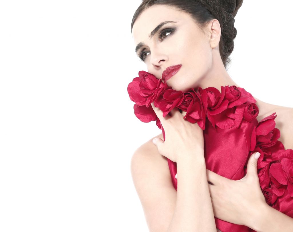 Ερμονέλα Γιάχο: «Στη σκηνή ξεχνώ την τεχνική και ζω το δράμα»