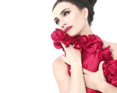 Ερμονέλα Γιάχο: «Στη σκηνή ξεχνώ την τεχνική και ζω το δράμα»