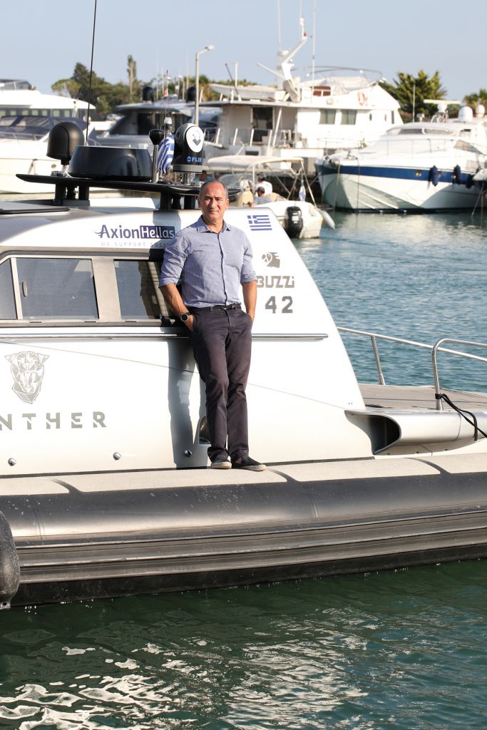 AXION HELLAS: «Μόνο αν επιστρέψουν οι νέοι τα νησιά μας θα έχουν προοπτική»