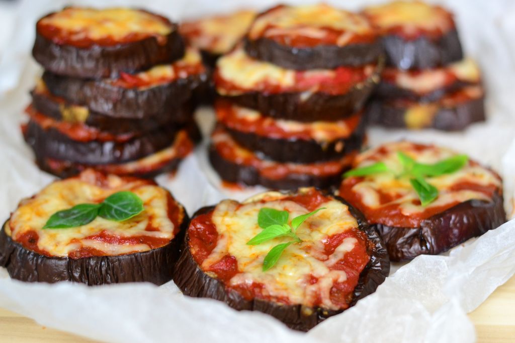 Πιτσάκια μελιτζάνας