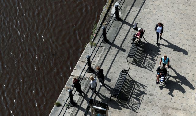 Κορωνοϊός : Λίγο πριν το lockdown το Λονδίνο – Εκρηξη κρουσμάτων