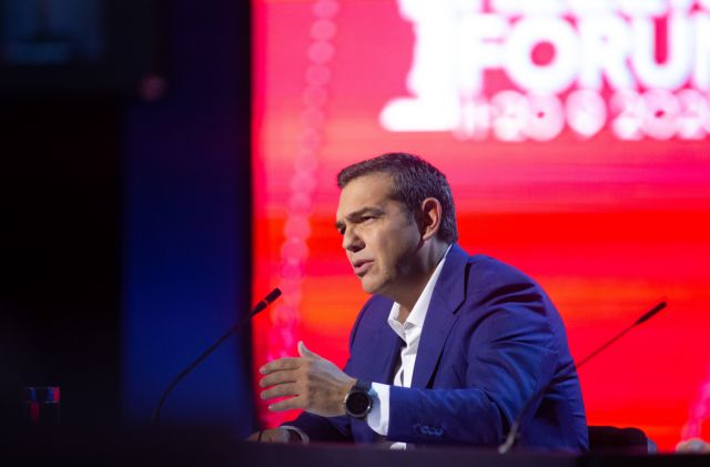 Η αιώρηση του ΣΥΡΙΖΑ μεταξύ αδιαφορίας και απαξίωσης