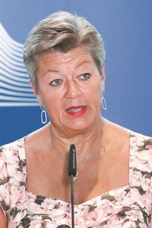 «Ηρθε η ώρα να βγάλουμε τα γυαλιά του 2015 στο Μεταναστευτικό»