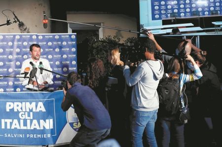 Ηχηρό χαστούκιστις φιλοδοξίεςτου Σαλβίνι