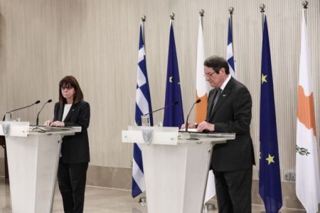 Σακελλαροπούλου: Κορυφαία θέση το Κυπριακό στην εθνική μας πολιτική