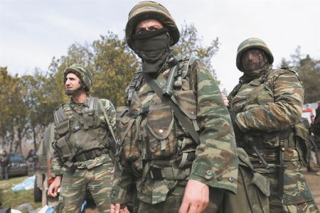 Ινστιτούτο Εξωτερικών Υποθέσεων: Προτείνει 12μηνη θητεία και καθολική στράτευση γυναικών