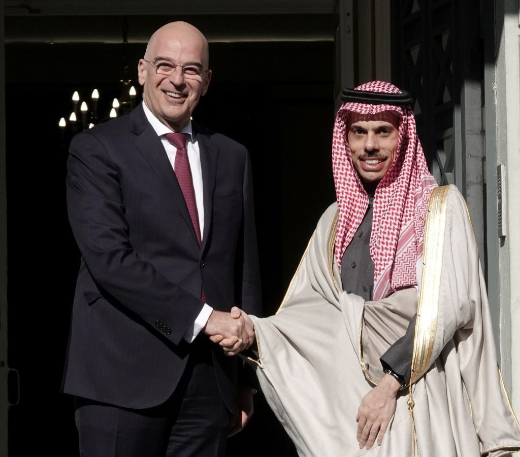 ΥΠΕΞ: Η Ελλάδα καταδικάζει τις επιθέσεις εναντίον στόχων εντός της Σαουδικής Αραβίας