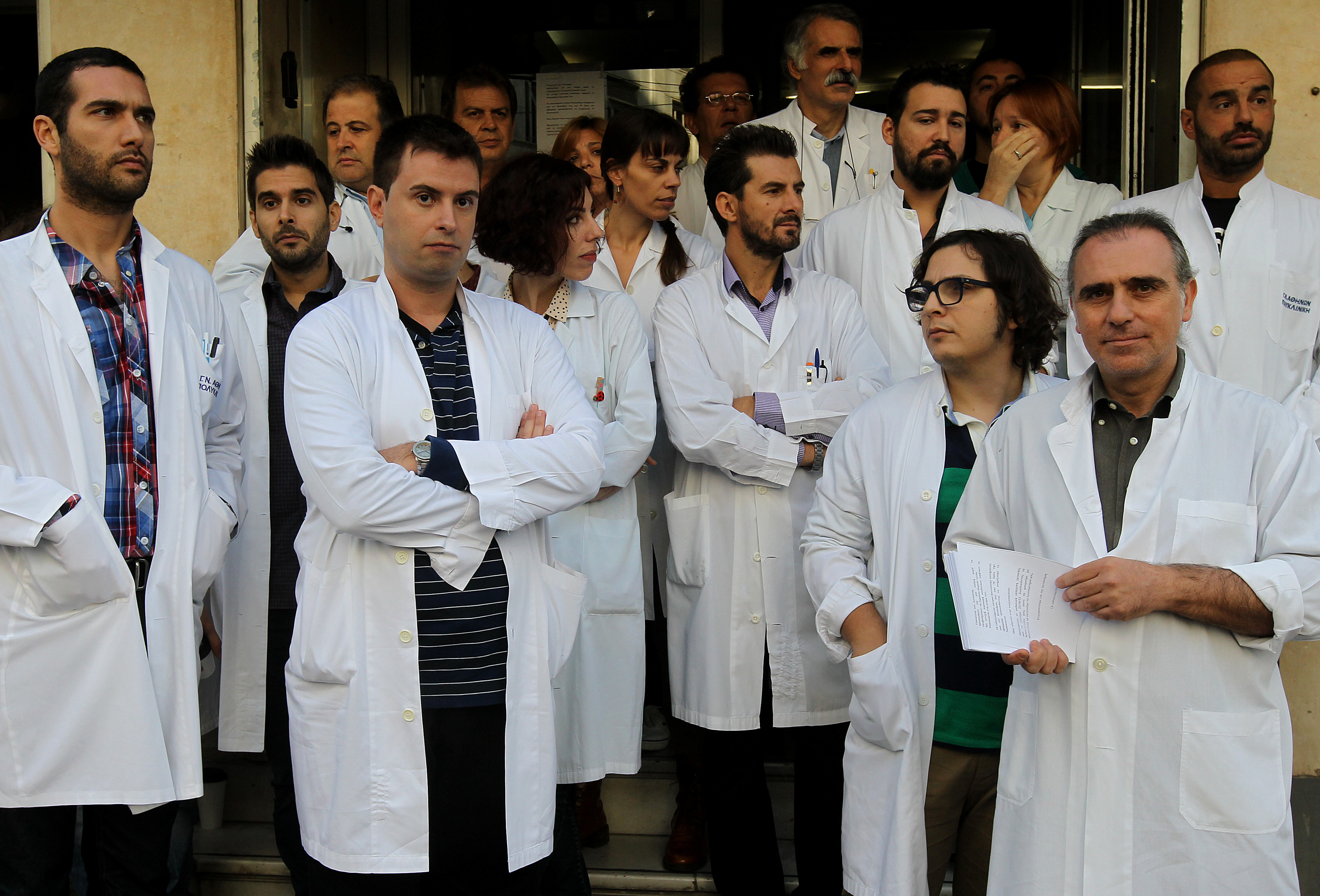 Κορωνοϊός : Απεργούν την Πέμπτη οι γιατροί του ΕΣΥ