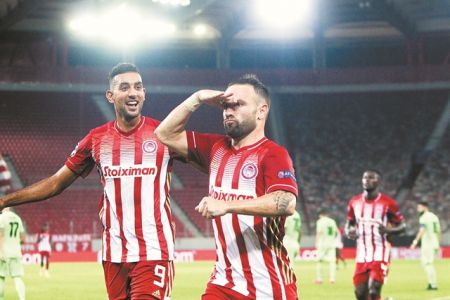 Μια ανάσα από το χρυσό σεντόνι