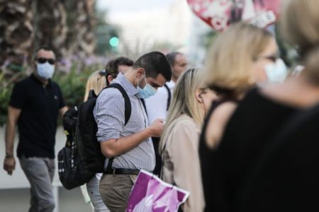 Μόσιαλος στο MEGA: Τα μέτρα είναι επαρκή, αρκεί να εφαρμόζονται – Τι είπε για το εμβόλιο