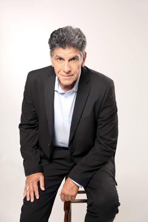 Γιάννης Μπέζος «Ο καλλιτέχνης είναι αδιανόητο να ψεύδεται»