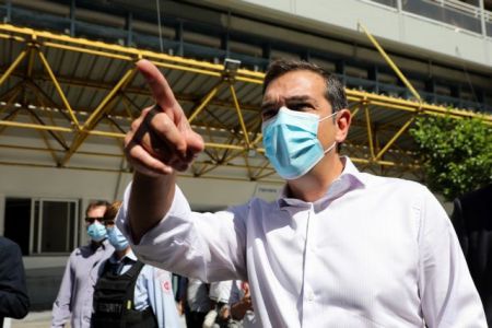 Τσίπρας από Ευαγγελισμό: Προκήρυξη 15.000 θέσεων – Κρίσιμη η κατάσταση