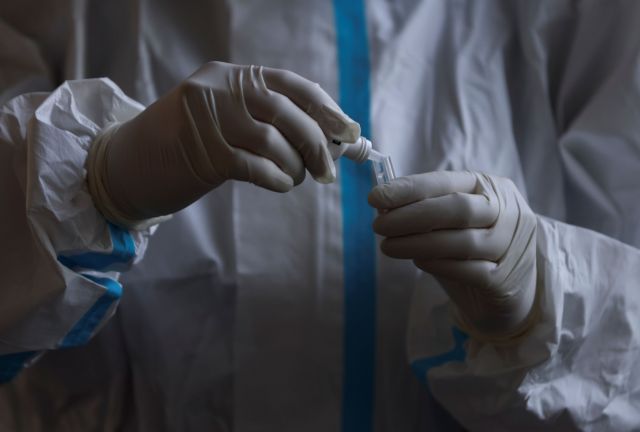 Κορωνοϊός: Rapid test στο κέντρο της Αθήνας