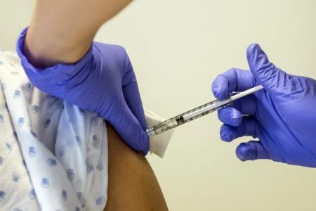 Κικίλιας : Ανακοινώσεις για το αντιγριπικό εμβόλιο