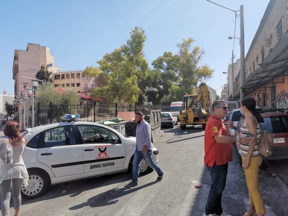 Πειραιάς: Επιχείρηση «σκούπα» στον χώρο της Κυριακάτικης αγοράς