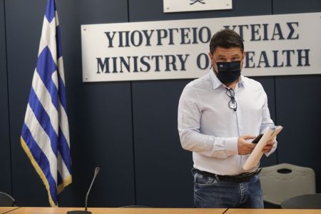 Οι 14 ημέρες που μπορούν να περιορίσουν τον κορωνοϊό