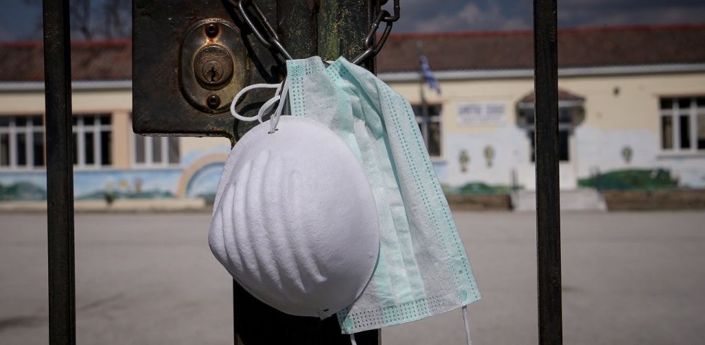 Κορωνοϊός: Κρούσμα στο Γυμνάσιο Βουλιαγμένης και «λουκέτο» 14 ημερών