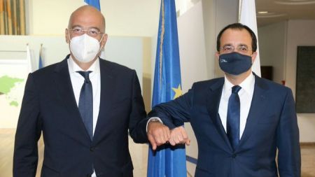 Μήνυμα Δένδια σε Χριστοδουλίδη για την Αν. Μεσόγειο