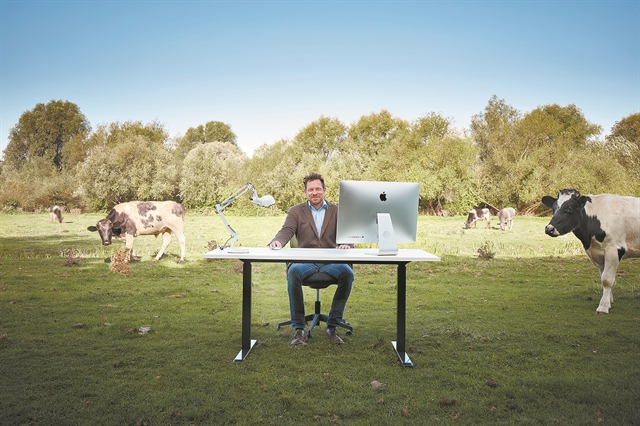 «Η εργασία δεν οδηγεί πιαστον πλούτο»