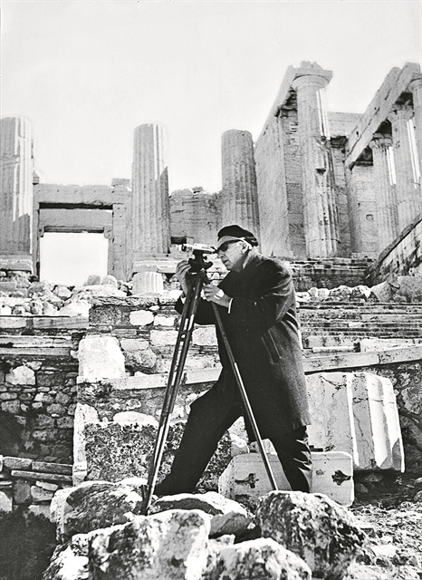 Ο άοκνος «υπηρέτης» των μνημείων