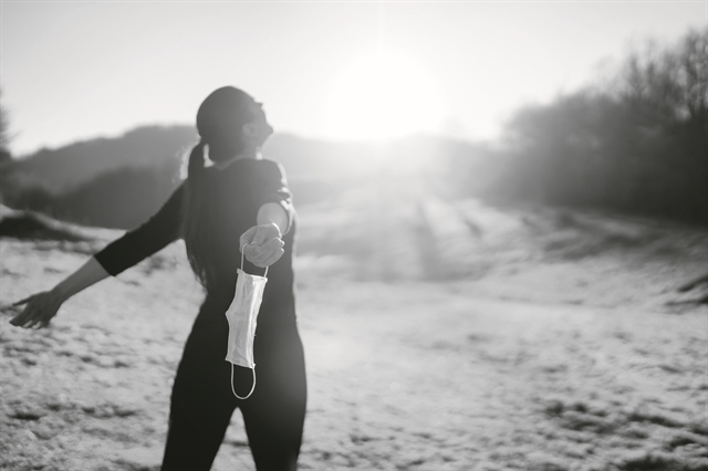 Οταν λάμπει η ύπαρξη