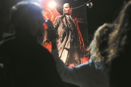 Ο κίνδυνος της απαξίας