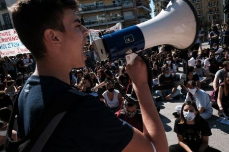 Πανεκπαιδευτικό Θεσσαλονίκης : Οι απειλές Κεραμέως δεν μας φοβίζουν