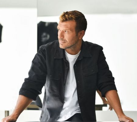 «Σπίτι με το MEGA»: Πρεμιέρα την Παρασκευή 9 Οκτωβρίου με τον Γιάννη Πλούταρχο