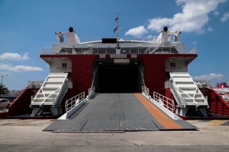 Κορωνοϊός : Ασυμπτωματικός ταξίδεψε με τρία πλοία