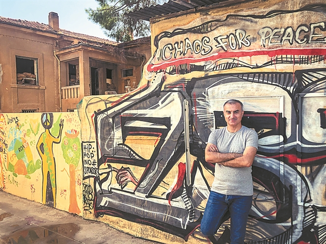 Οδύσσεια «παρέα» με τον Θεοδωράκη